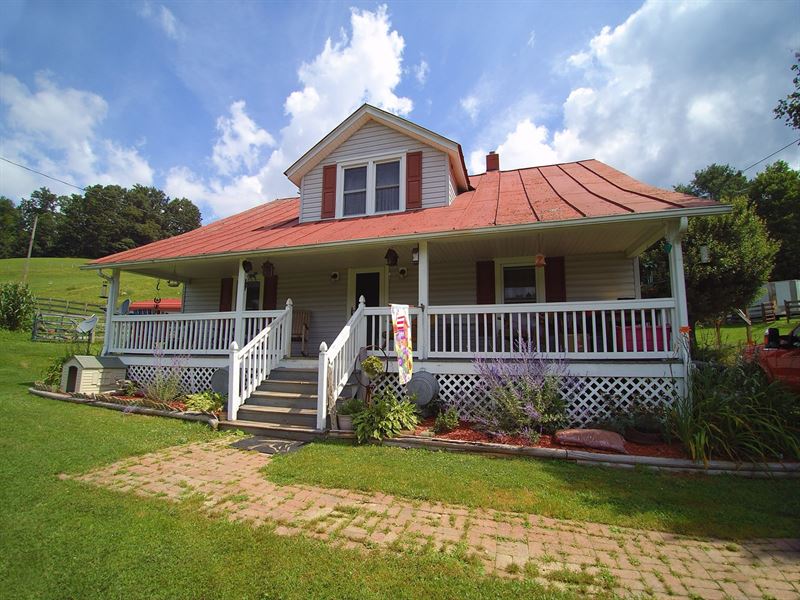 Grayson Highlands MiniFarm, Ranch for Sale in Virginia, 207142 RANCHFLIP