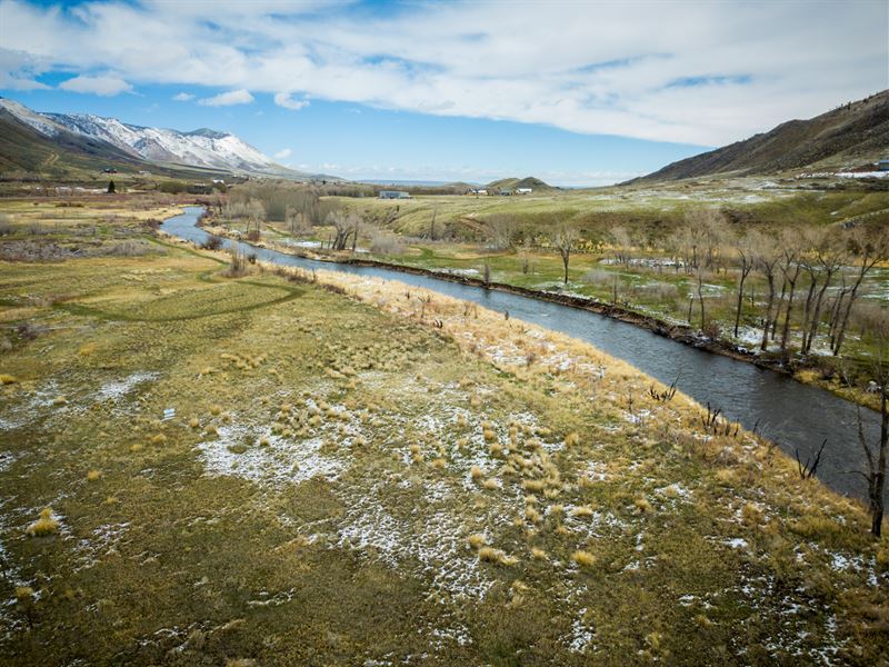 Jelm Riverfront Mansion Ranch for Sale in Woods LandingJelm, Albany