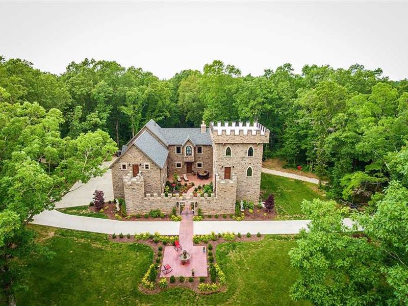 Castle Near Nixa, Missouri : Clever : Stone County : Missouri
