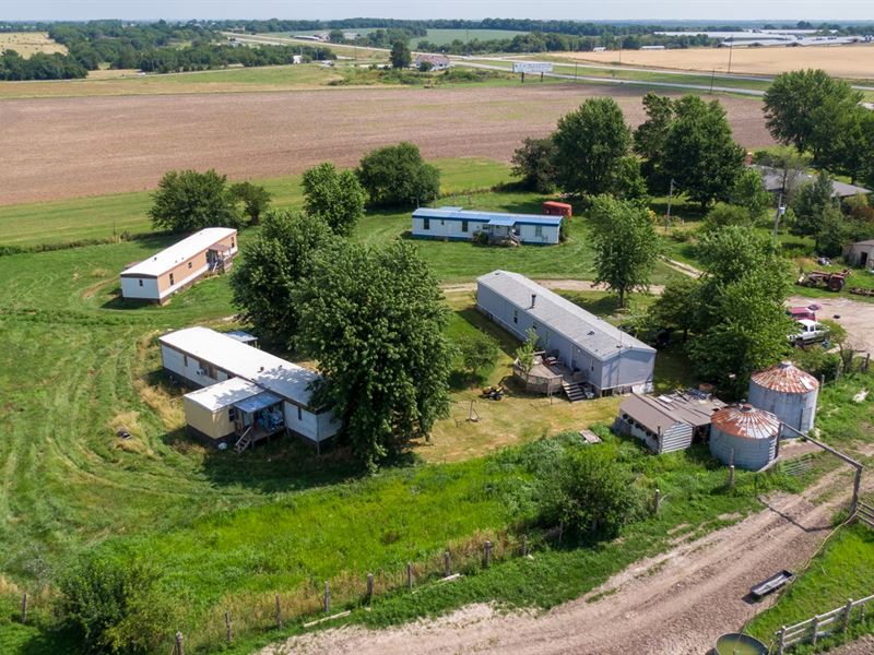 Hobby Farm with Rental Income : Cole Camp : Benton County : Missouri