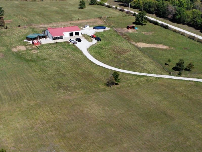 Fully Remodeled Shop House and Cabi : Odessa : Johnson County : Missouri