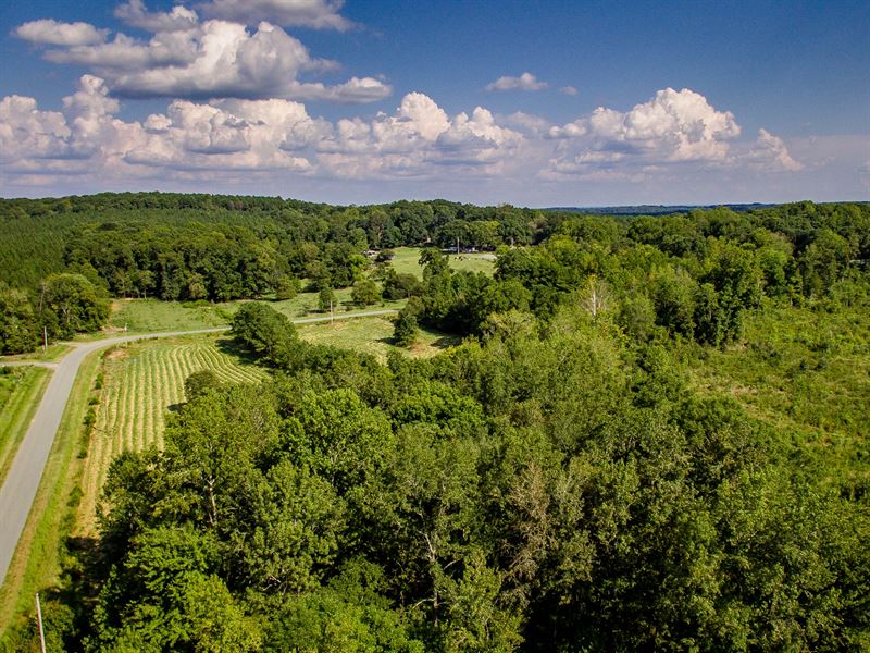 Spectacular Old Farm Place Ranch for Sale in Siler City, Chatham
