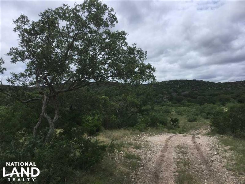 High Country Ranch : Carta Valley : Edwards County : Texas