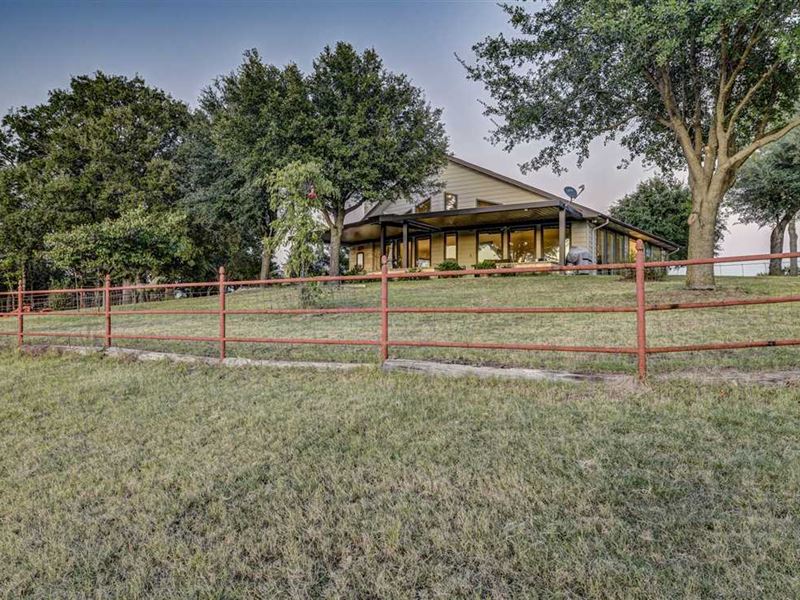 High Tines Ranch : Muenster : Cooke County : Texas