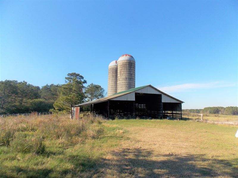 Williams Farm Road, Ranch for Sale in 225138 RANCHFLIP
