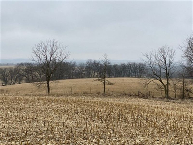 Great Views with Southern Exposure, Ranch for Sale in Wisconsin