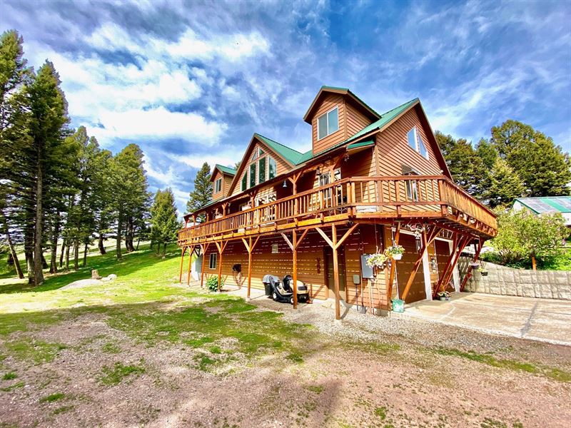Grassy Mountain Retreat : White Sulphur Springs : Meagher County : Montana