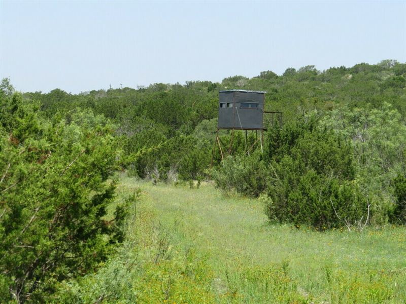 57 Acres End of Rd Privacy : Sonora : Sutton County : Texas
