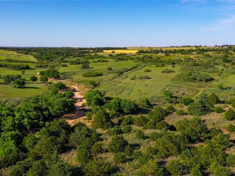 Land on The North Fork Red River : Erick : Beckham County : Oklahoma