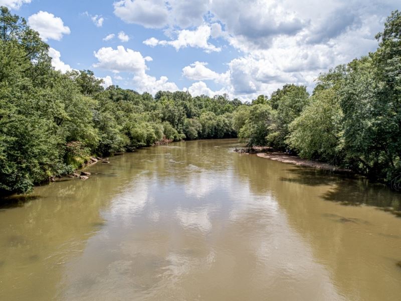 Broad River Retreat : Bowman : Madison County : Georgia