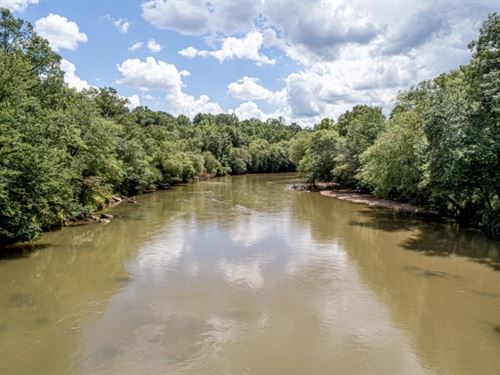 Broad River Retreat : Bowman : Madison County : Georgia