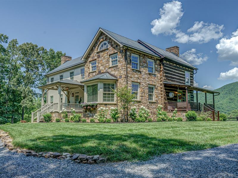 Beautiful Hilltop Estate : Salem : Roanoke County : Virginia