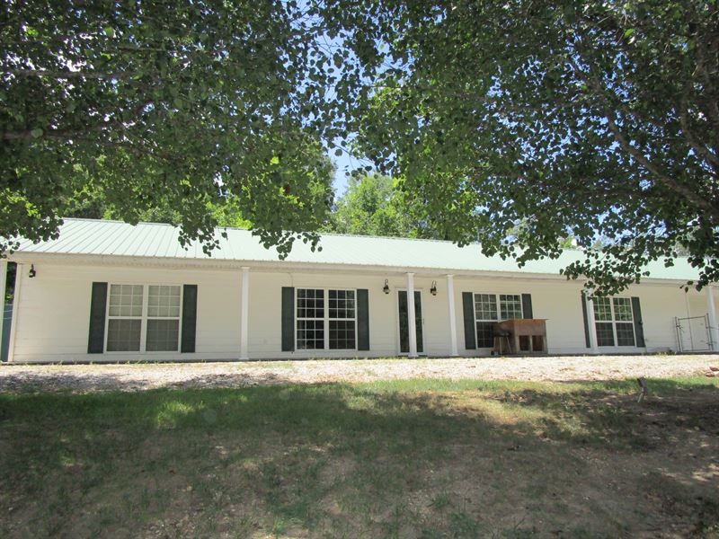 River Property with Two Homes : Mountain View : Texas County : Missouri