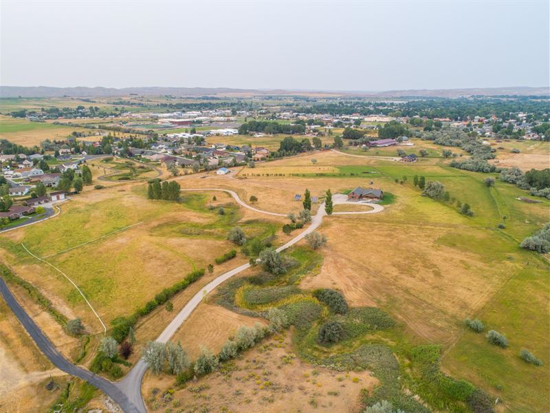 Squaw Creek Estate, Ranch for Sale in Wyoming, 251959 RANCHFLIP