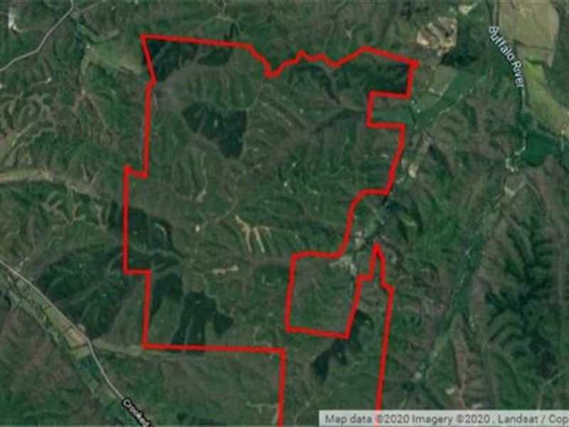 4200 Ac Near I-40 Big Cedar Lodge : Lobelville : Perry County : Tennessee