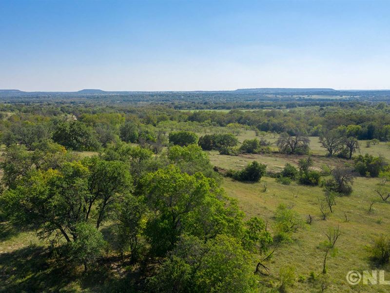 10 Acres & New Barndo Shell, Ranch for Sale by Owner in Texas, 257445