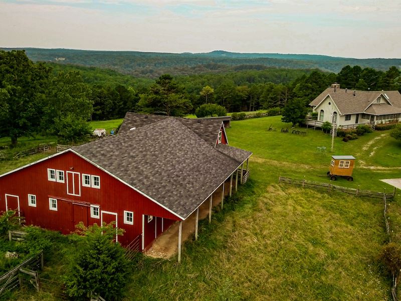 Southern Missouri Ranch for Sale : Drury : Douglas County : Missouri