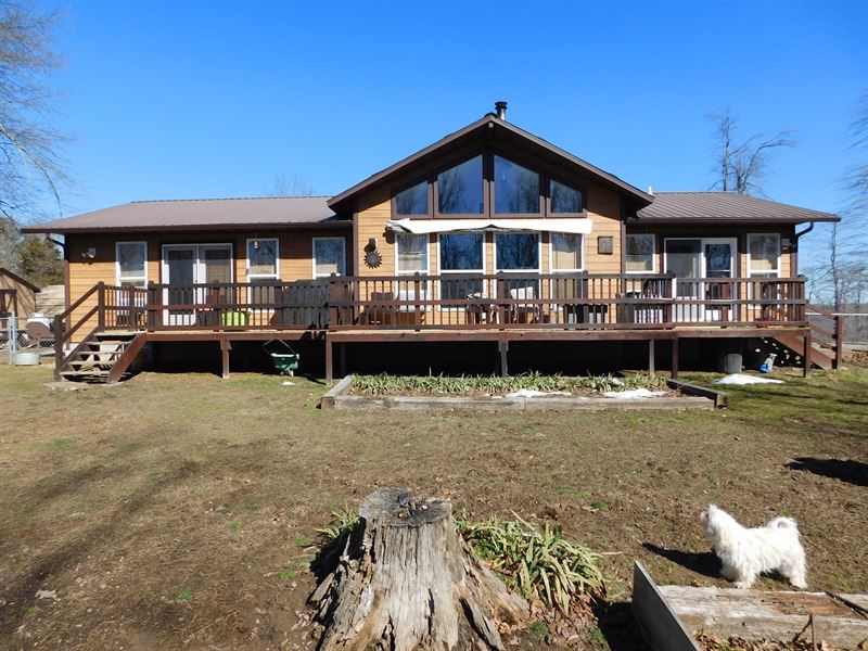 Home Land Bordering Ozark National, Ranch for Sale in Arkansas, 269521