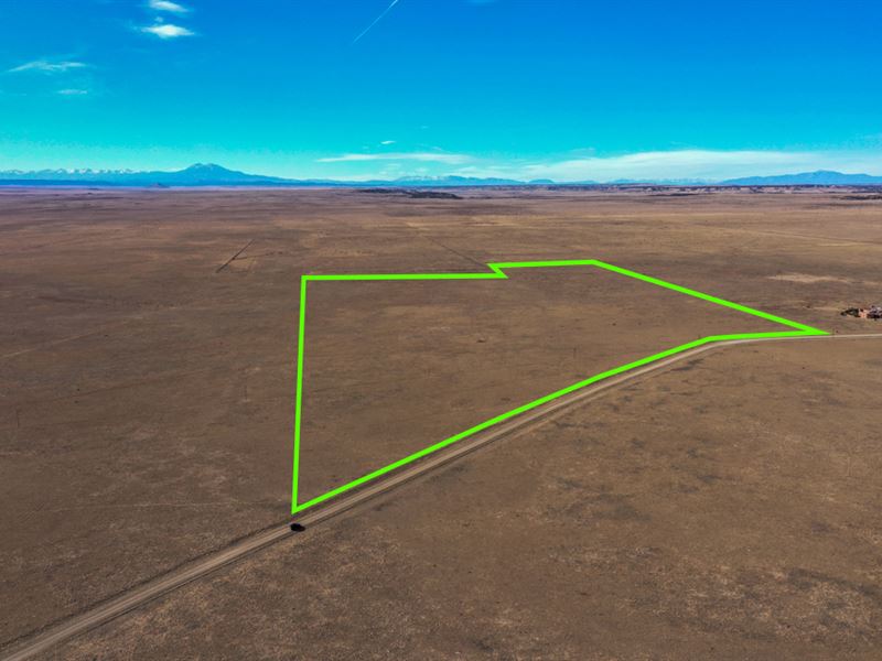 Unrestricted Ranch Land with Power : Model : Las Animas County : Colorado
