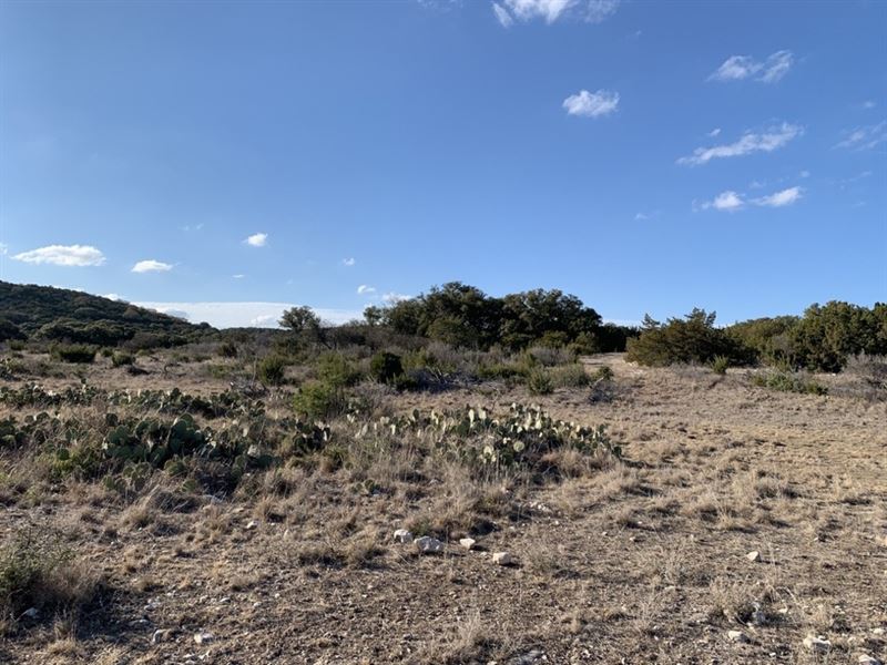 Dove Creek, Lot 30 : Rocksprings : Edwards County : Texas