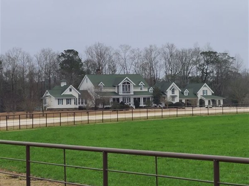 855 Acre Cattle Ranch and Home : Brantley : Crenshaw County : Alabama