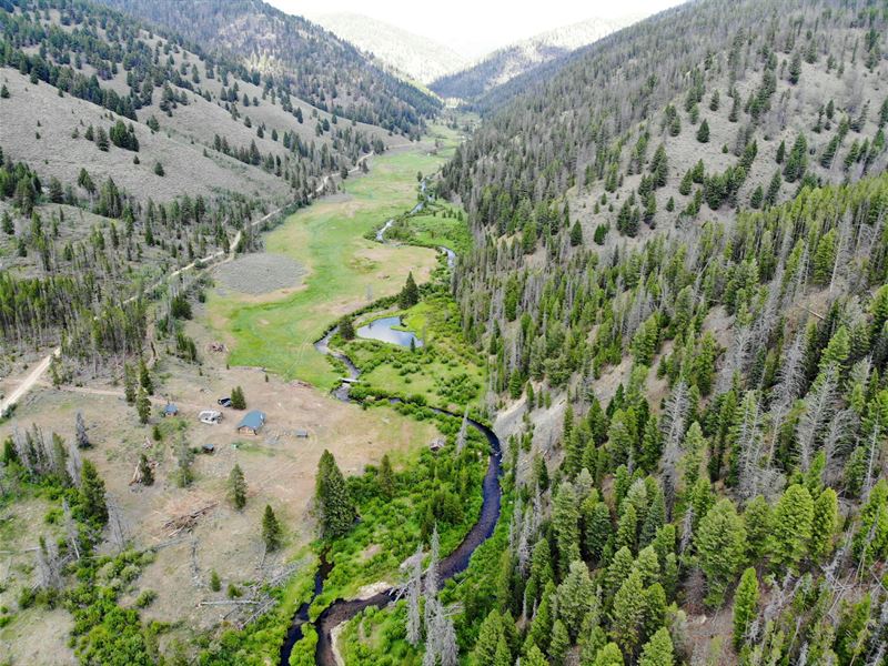 Yellow Jacket Recreational Retreat : North Fork : Lemhi County : Idaho