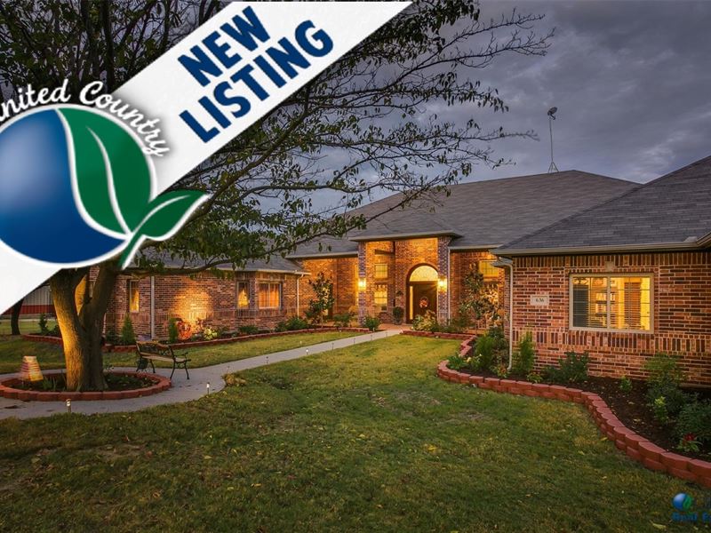 Just Listed Luxury Estate on 17 AC : Whitewright : Grayson County : Texas