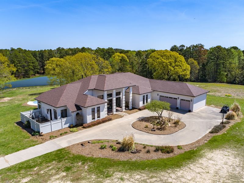 448 East Texas Acres Cattle Ranch : Winnsboro : Wood County : Texas