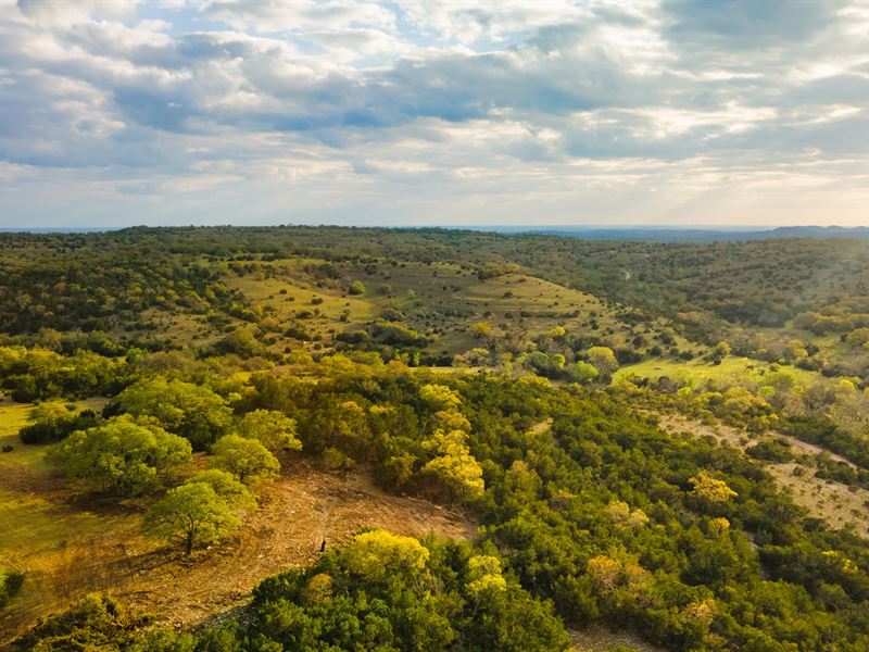 Texas Hill Country Land Boerne : Kendalia : Kendall County : Texas