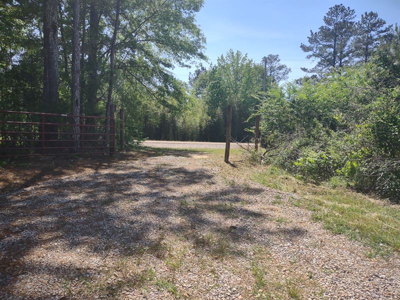 The Thirty Acre Getaway : Banks : Pike County : Alabama