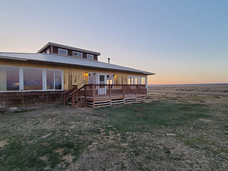 Big 2 Bedroom Home On 240 Acres : Burns : Harney County : Oregon