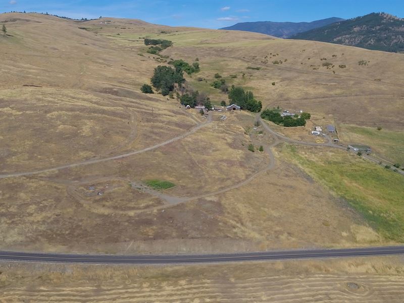 75 Acre Panoramic Views Lake : Hunters : Stevens County : Washington