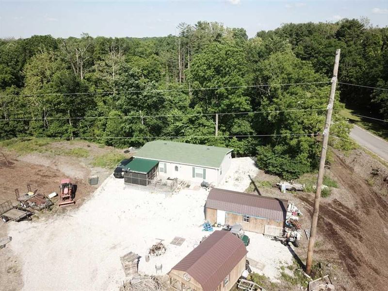 Home with 260 Acres in Clay County, Ranch for Sale in Indiana, 282272