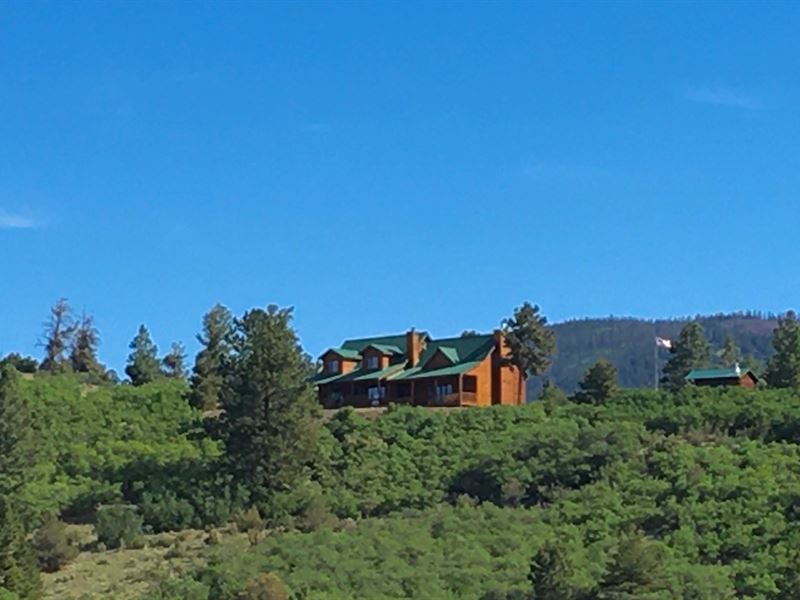 Classic Mountain Cabin, Views : Cotopaxi : Fremont County : Colorado
