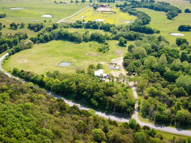 Country Cabin Home On Acreage : McAlester : Pittsburg County : Oklahoma