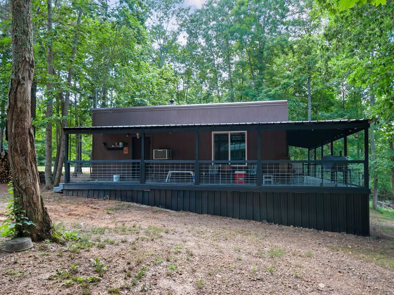 Great Weekend Getaway : Hampshire : Lewis County : Tennessee