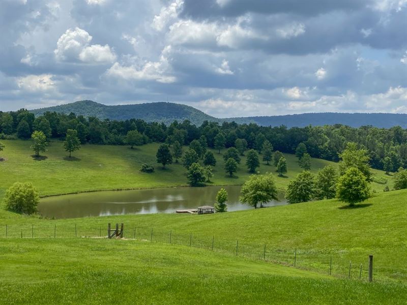 35 Acres, Barn, Lake, & Large Home : Odenville : Saint Clair County : Alabama