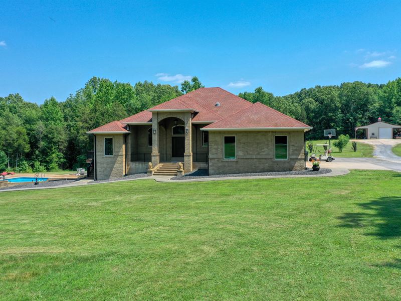 Gorgeous Setting in Carroll County : Huntingdon : Carroll County : Tennessee
