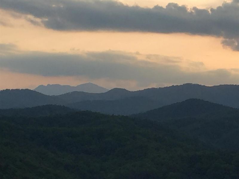 13.44 Acres in Lenoir, Caldwell : Lenoir : Caldwell County : North Carolina