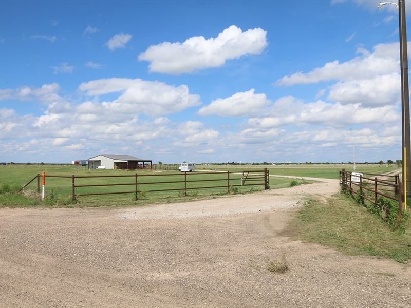 Texas County Horse Property : Guymon : Texas County : Oklahoma