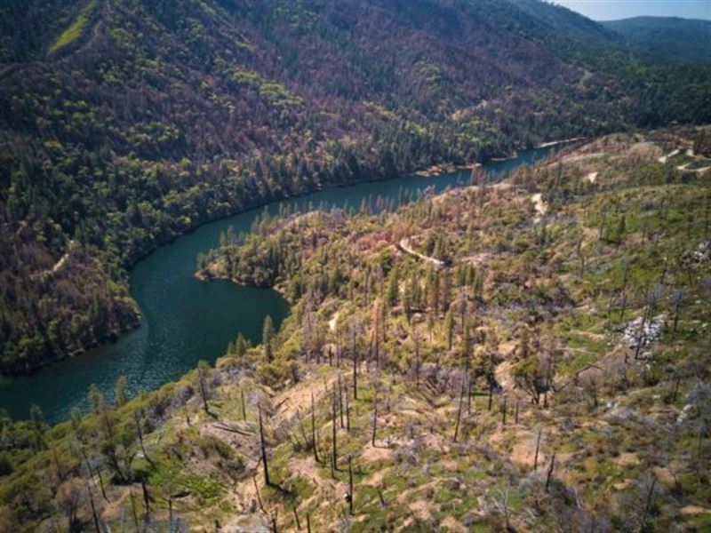 A 19.3 Acres Property : Feather Falls : Butte County : California