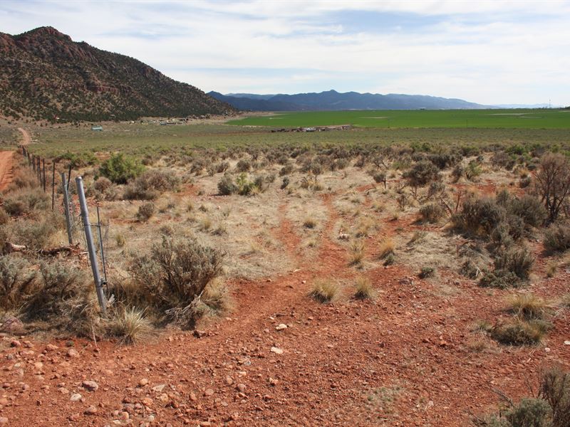 Large Lot, Stunning Mountain Views : Paragonah : Iron County : Utah