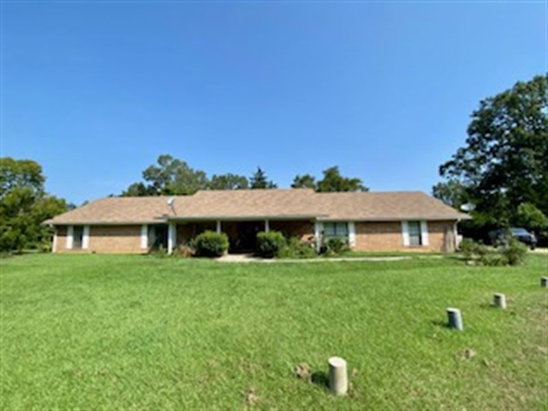 House On 70 Acres, Woodville, MS : Woodville : Wilkinson County : Mississippi