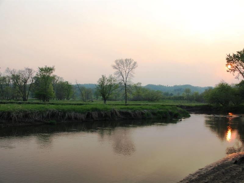30251 County Road TB : Lone Rock : Richland County : Wisconsin