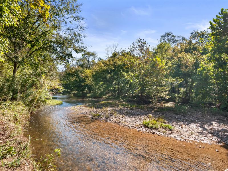Year Round Sportsman's Property : Primm Springs : Hickman County : Tennessee