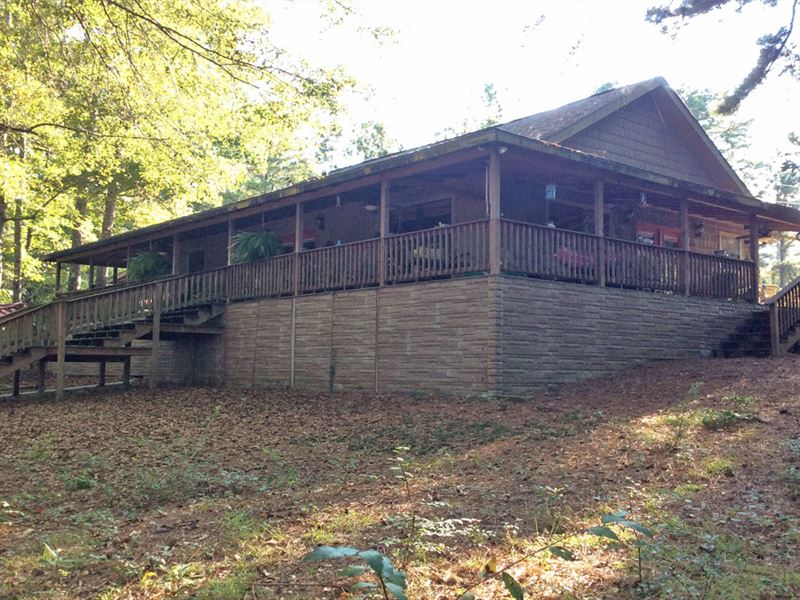 Nelda Ln Cabin, Lake, and Land : Luverne : Crenshaw County : Alabama