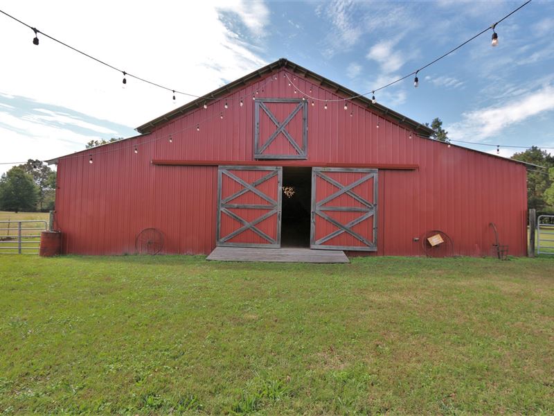 Farm & Wedding Venue : Ashville : Saint Clair County : Alabama