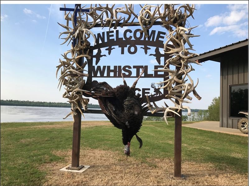 3200 Acres Whistle Place Farm : Helena : Phillips County : Arkansas