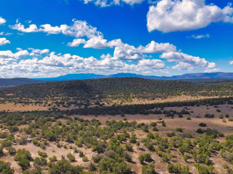Power & Access in Gated Community : Estancia : Torrance County : New Mexico