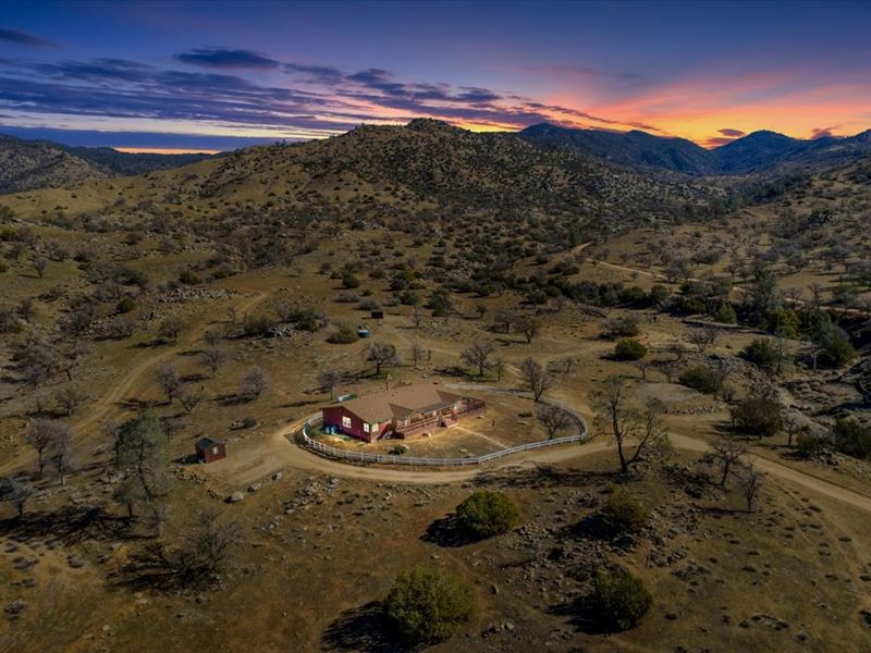 Twin Oaks Ranch : Caliente : Kern County : California